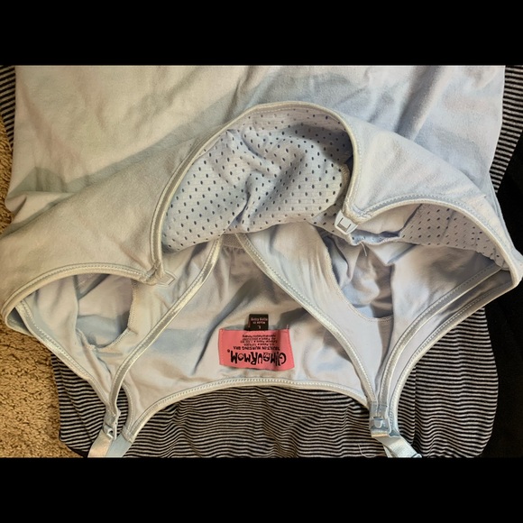 Lot of 3 Glamourmom nursing tanks size L - Picture 8 of 8